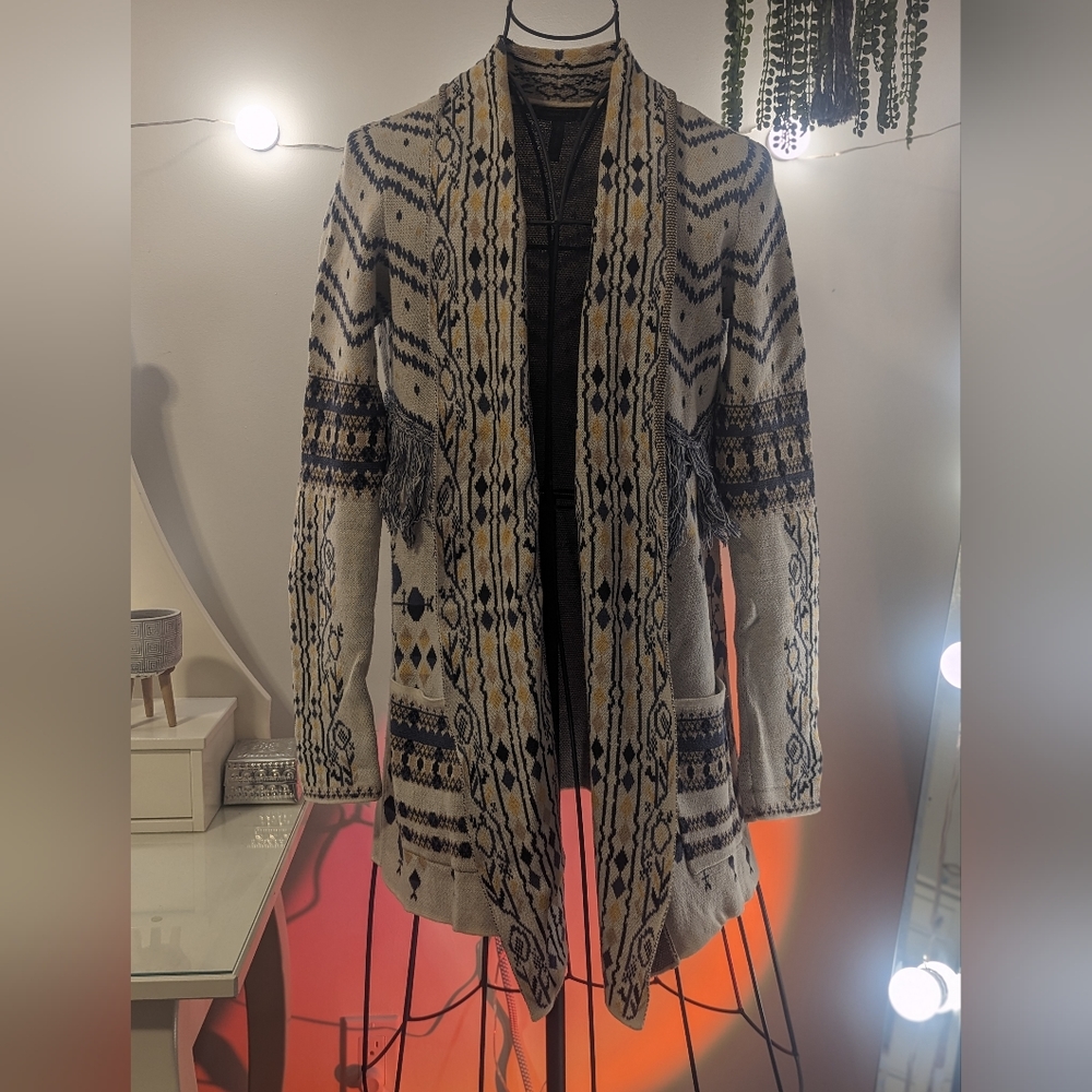 BCBG cardigan
